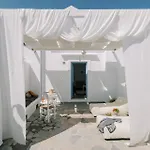 Aegean Nest