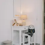 Aegean Nest *